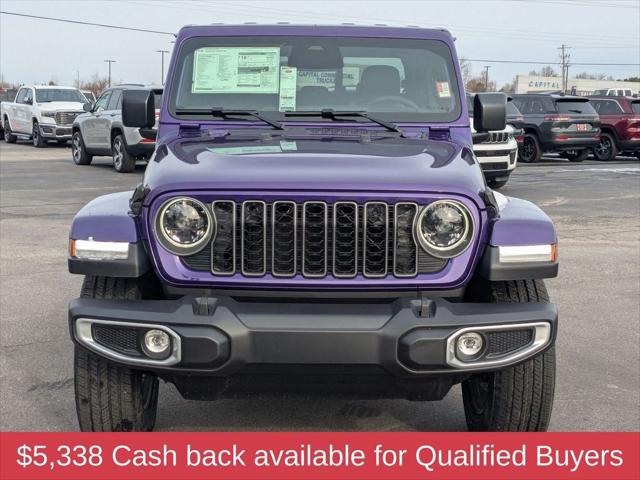 2026 Jeep Gladiator GLADIATOR SAHARA 4X4