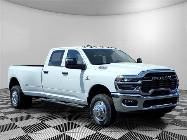2026 RAM Ram 3500 RAM 3500 TRADESMAN CREW CAB 4X4 8 BOX 2026 RAM Ram 3500 RAM 3500 TRADESMAN CREW CAB 4X4 8 BOX