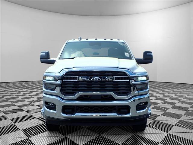2026 RAM Ram 3500 RAM 3500 TRADESMAN CREW CAB 4X4 8 BOX 2026 RAM Ram 3500 RAM 3500 TRADESMAN CREW CAB 4X4 8 BOX