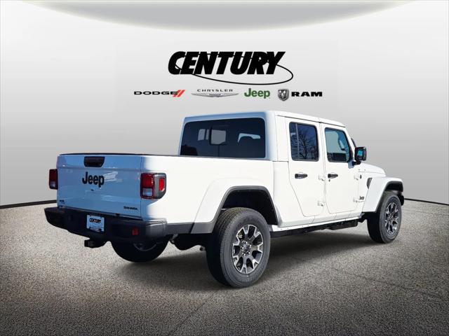 2026 Jeep Gladiator GLADIATOR SAHARA 4X4 2026 Jeep Gladiator GLADIATOR SAHARA 4X4