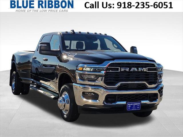 2026 RAM Ram 3500 RAM 3500 TRADESMAN CREW CAB 4X4 8 BOX