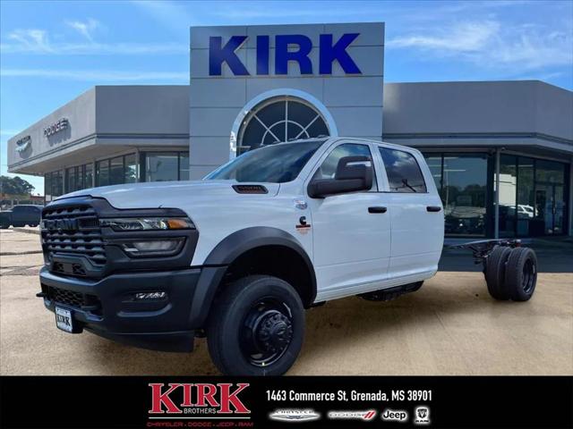 2026 RAM Ram 5500 Chassis Cab RAM 5500 TRADESMAN CHASSIS CREW CAB 4X4 84 CA