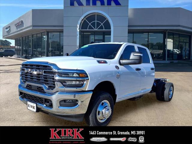 2026 RAM Ram 3500 Chassis Cab RAM 3500 TRADESMAN CREW CAB CHASSIS 4X4 60 CA 2026 RAM Ram 3500 Chassis Cab RAM 3500 TRADESMAN CREW CAB CHASSIS 4X4 60 CA