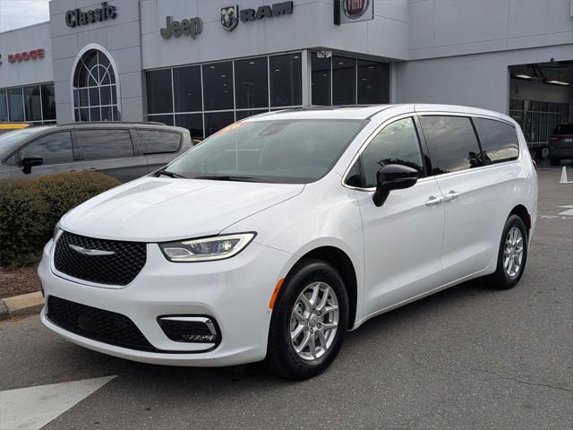 2026 Chrysler Pacifica PACIFICA SELECT