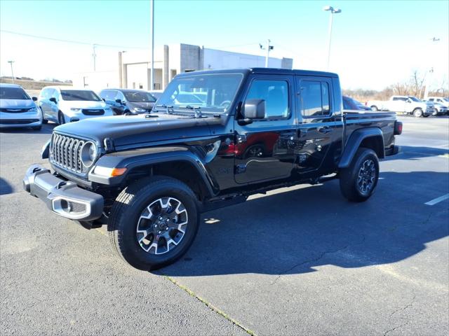 2026 Jeep Gladiator GLADIATOR SAHARA 4X4