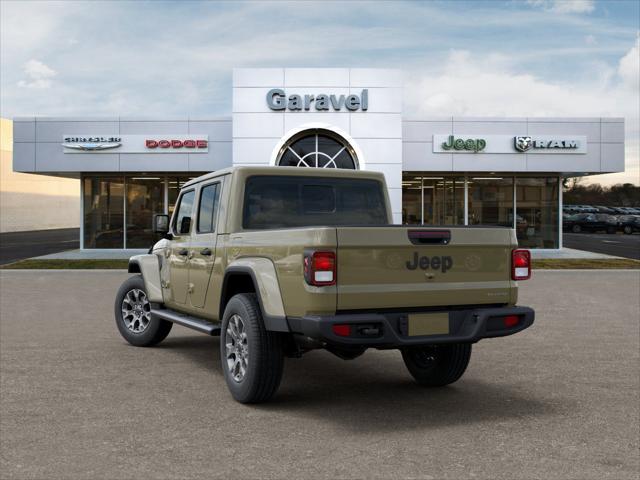 2026 Jeep Gladiator GLADIATOR SAHARA 4X4