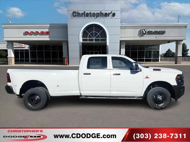 2026 RAM Ram 3500 RAM 3500 TRADESMAN CREW CAB 4X4 8 BOX