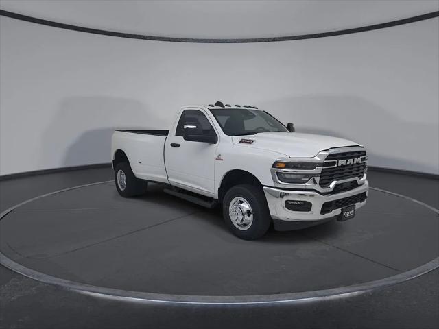 2026 RAM Ram 3500 RAM 3500 TRADESMAN REGULAR CAB 4X4 8 BOX