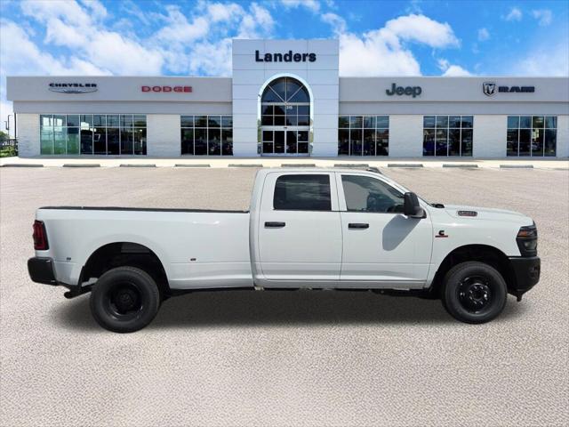 2026 Ram 3500 Tradesman Crew Cab 4x4 8' Box