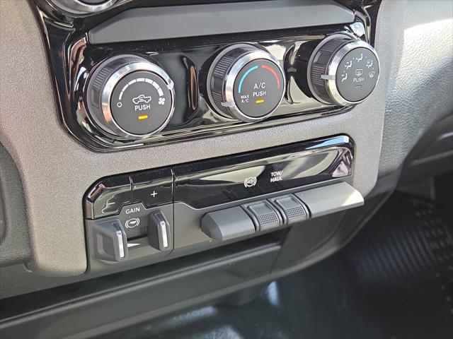 2026 Ram 3500 Tradesman Crew Cab 4x4 8' Box