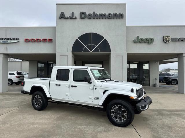 2026 Jeep Gladiator GLADIATOR SAHARA 4X4