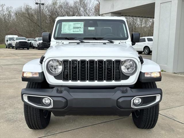 2026 Jeep Gladiator GLADIATOR SAHARA 4X4