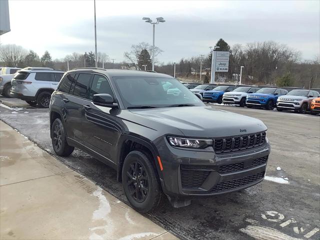 2026 Jeep Grand Cherokee GRAND CHEROKEE LAREDO ALTITUDE 4X4