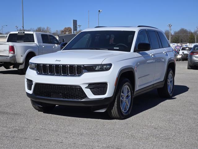 2025 Jeep Grand Cherokee GRAND CHEROKEE LAREDO X 4X2