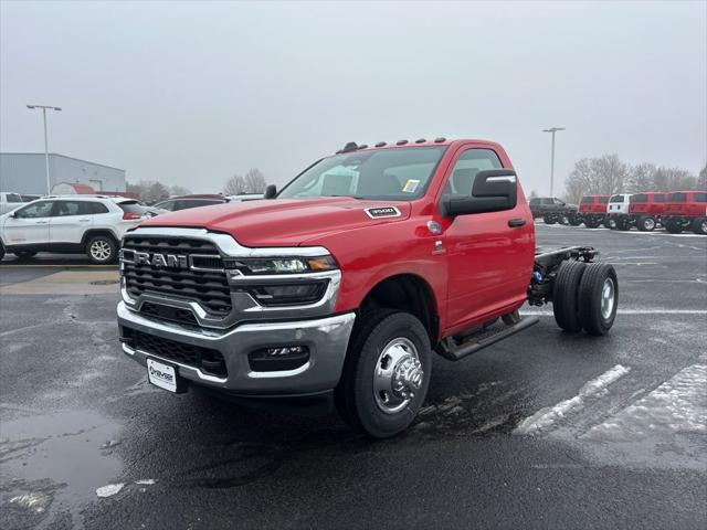 2026 RAM Ram 3500 Chassis Cab RAM 3500 TRADESMAN CHASSIS REGULAR CAB 4X4 60 CA