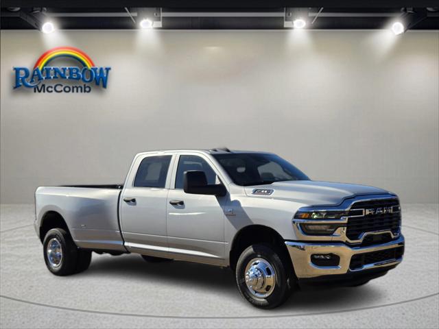 2026 RAM Ram 3500 RAM 3500 TRADESMAN CREW CAB 4X4 8 BOX