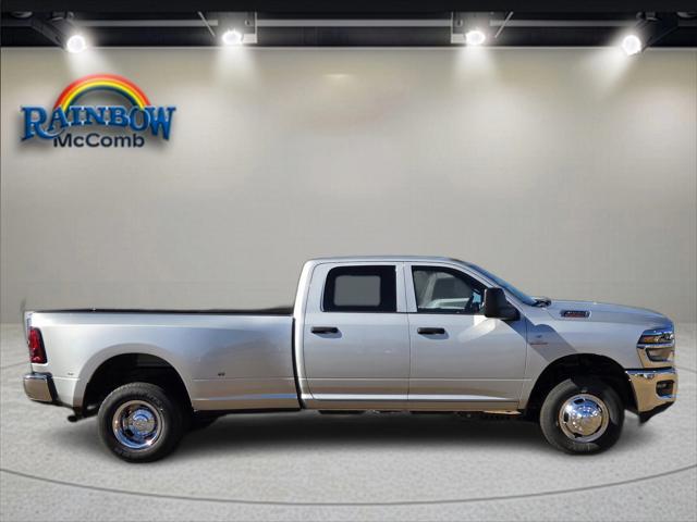 2026 RAM Ram 3500 RAM 3500 TRADESMAN CREW CAB 4X4 8 BOX