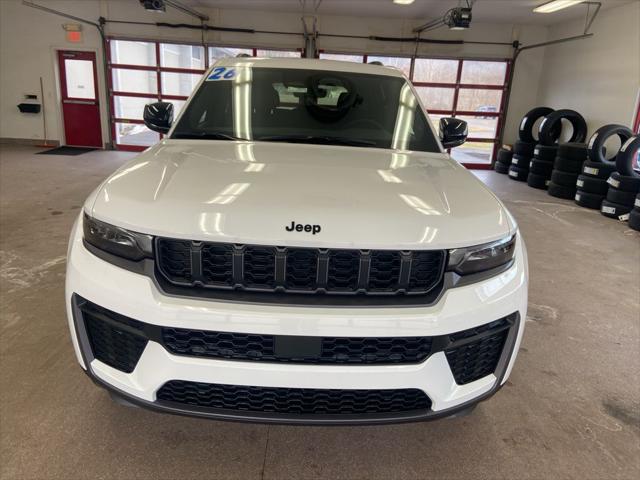 2026 Jeep Grand Cherokee GRAND CHEROKEE ALTITUDE 4X4