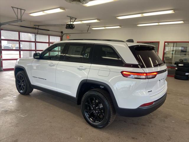 2026 Jeep Grand Cherokee Altitude 4x4