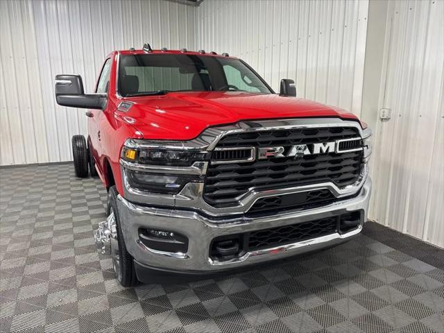 2026 RAM Ram 3500 Chassis Cab RAM 3500 TRADESMAN CHASSIS REGULAR CAB 4X4 84 CA 2026 RAM Ram 3500 Chassis Cab RAM 3500 TRADESMAN CHASSIS REGULAR CAB 4X4 84 CA