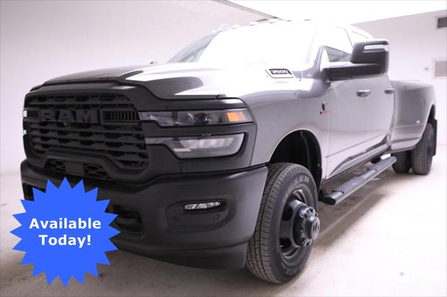 2026 RAM Ram 3500 RAM 3500 TRADESMAN CREW CAB 4X4 8 BOX