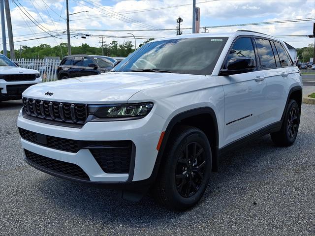 2026 Jeep Grand Cherokee GRAND CHEROKEE LAREDO ALTITUDE 4X4