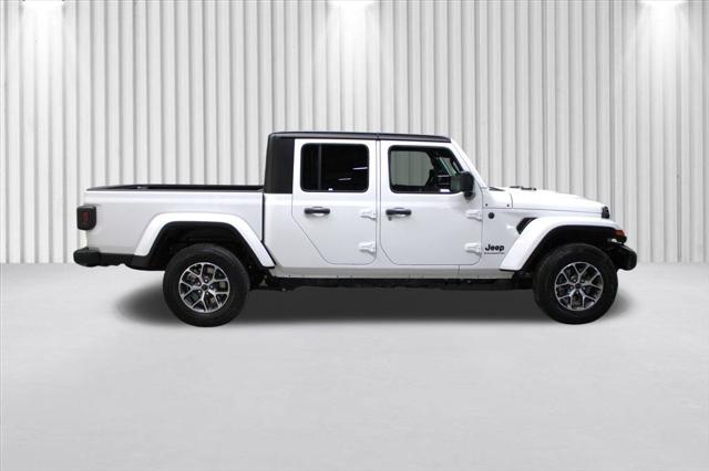 2026 Jeep Gladiator GLADIATOR SPORT S 4X4