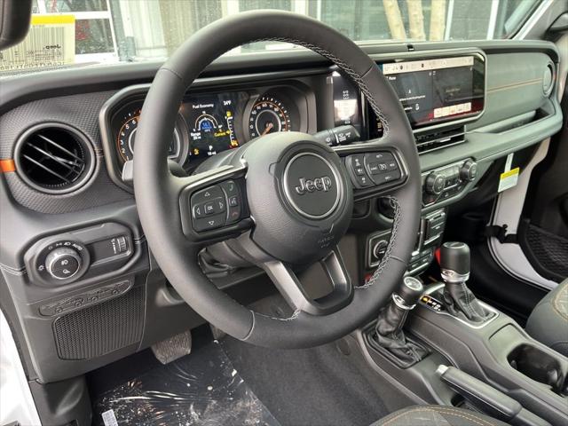 2026 Jeep Gladiator GLADIATOR MOJAVE 4X4 2026 Jeep Gladiator GLADIATOR MOJAVE 4X4