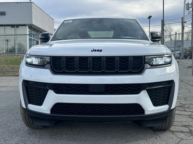 2026 Jeep Grand Cherokee GRAND CHEROKEE ALTITUDE 4X4