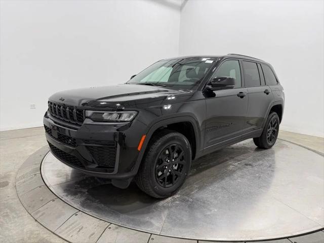 2026 Jeep Grand Cherokee GRAND CHEROKEE LAREDO ALTITUDE 4X4 2026 Jeep Grand Cherokee GRAND CHEROKEE LAREDO ALTITUDE 4X4