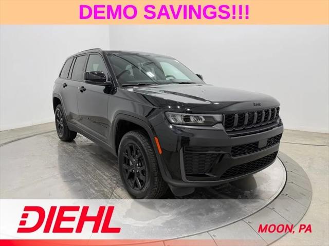 2026 Jeep Grand Cherokee GRAND CHEROKEE LAREDO ALTITUDE 4X4 2026 Jeep Grand Cherokee GRAND CHEROKEE LAREDO ALTITUDE 4X4