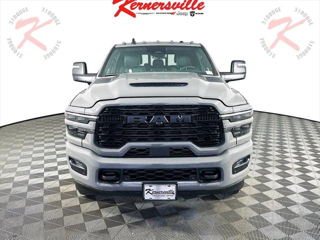 2026 RAM Ram 3500 RAM 3500 LIMITED MEGA CAB 4X4 64 BOX