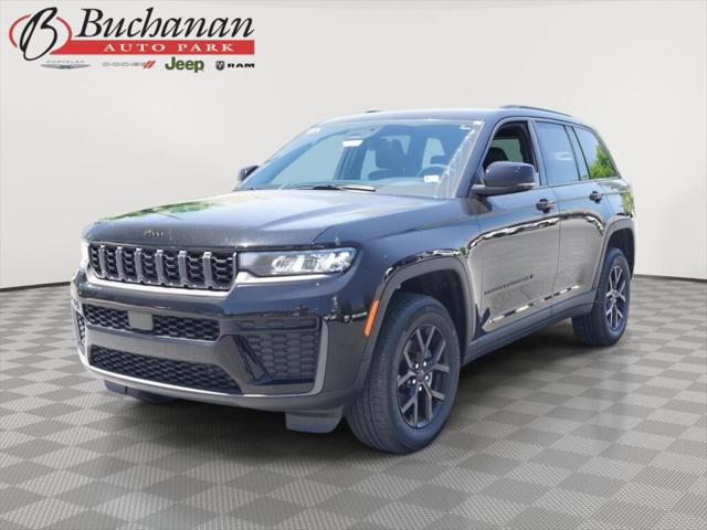 2026 Jeep Grand Cherokee GRAND CHEROKEE LAREDO ALTITUDE 4X4 2026 Jeep Grand Cherokee GRAND CHEROKEE LAREDO ALTITUDE 4X4