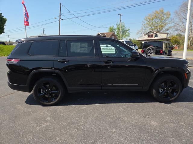 2026 Jeep Grand Cherokee GRAND CHEROKEE LAREDO ALTITUDE 4X4 2026 Jeep Grand Cherokee GRAND CHEROKEE LAREDO ALTITUDE 4X4