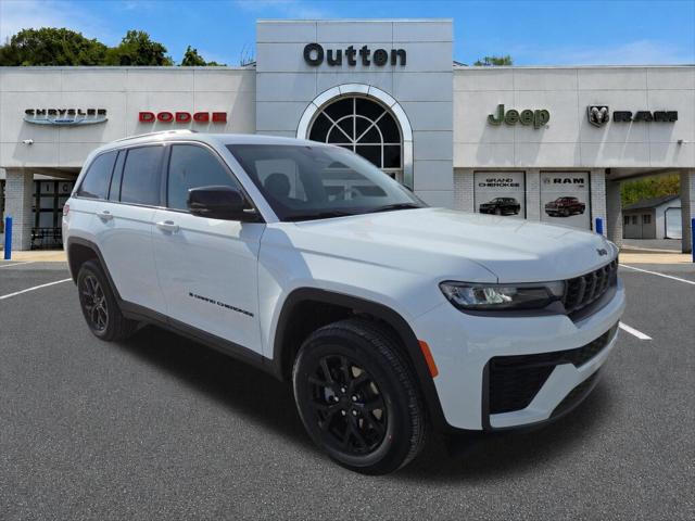 2026 Jeep Grand Cherokee GRAND CHEROKEE LAREDO ALTITUDE 4X4 2026 Jeep Grand Cherokee GRAND CHEROKEE LAREDO ALTITUDE 4X4