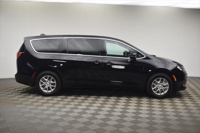 2026 Chrysler Voyager VOYAGER LX