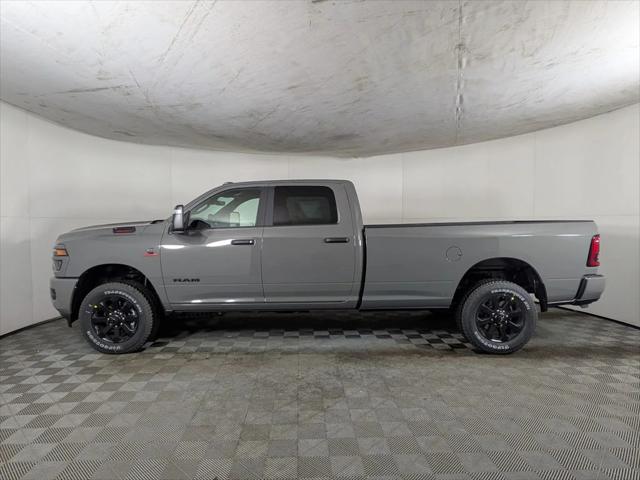 2026 RAM Ram 3500 RAM 3500 BIG HORN CREW CAB 4X4 8 BOX