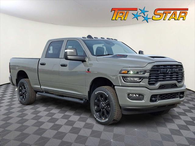 2026 RAM Ram 2500 RAM 2500 BLACK EXPRESS CREW CAB 4X4 64 BOX 2026 RAM Ram 2500 RAM 2500 BLACK EXPRESS CREW CAB 4X4 64 BOX