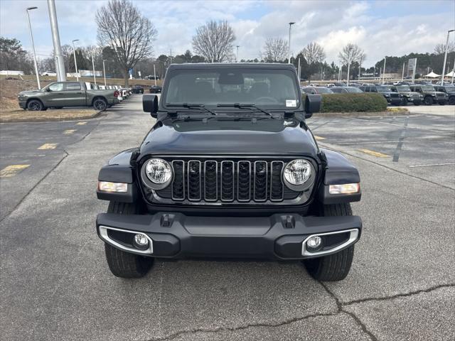 2026 Jeep Gladiator GLADIATOR SAHARA 4X4 2026 Jeep Gladiator GLADIATOR SAHARA 4X4