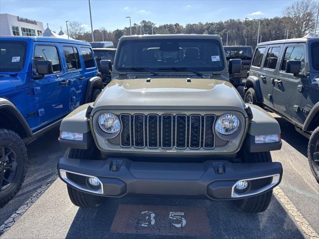 2026 Jeep Gladiator GLADIATOR SAHARA 4X4
