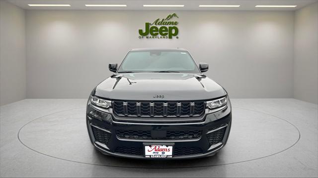 2026 Jeep Grand Cherokee GRAND CHEROKEE LAREDO ALTITUDE 4X4 2026 Jeep Grand Cherokee GRAND CHEROKEE LAREDO ALTITUDE 4X4
