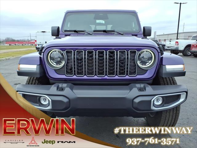 2026 Jeep Gladiator GLADIATOR SAHARA 4X4