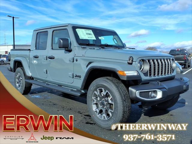 2026 Jeep Gladiator GLADIATOR SAHARA 4X4