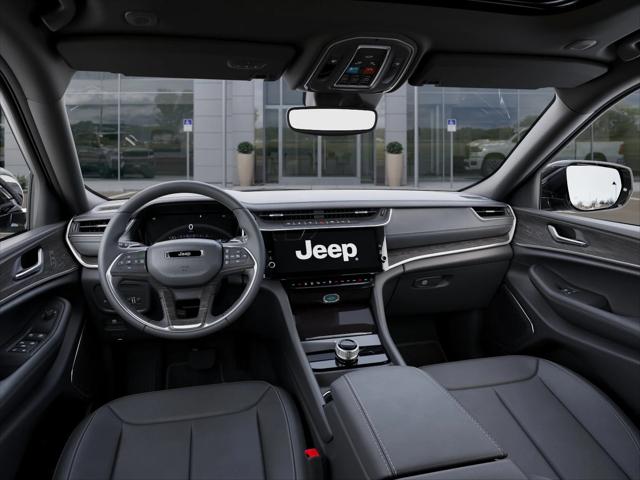 2026 Jeep Grand Cherokee Limited 4x2
