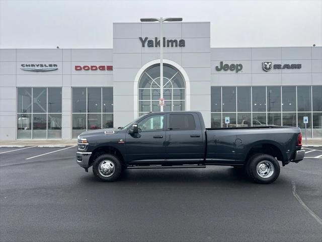 2026 RAM Ram 3500 RAM 3500 TRADESMAN CREW CAB 4X4 8 BOX