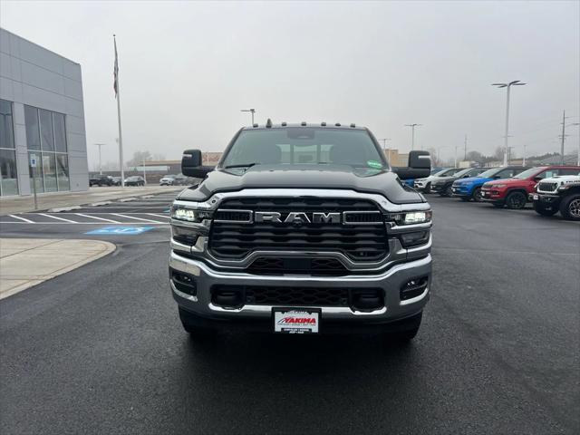 2026 RAM Ram 3500 RAM 3500 TRADESMAN CREW CAB 4X4 8 BOX