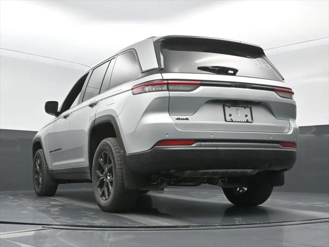 2026 Jeep Grand Cherokee Altitude 4x4