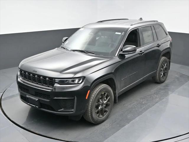 2026 Jeep Grand Cherokee Altitude 4x4