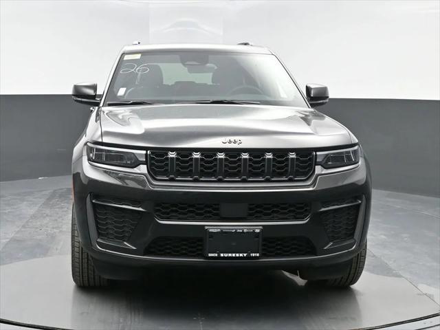 2026 Jeep Grand Cherokee Altitude 4x4