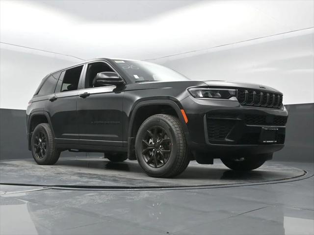 2026 Jeep Grand Cherokee Altitude 4x4